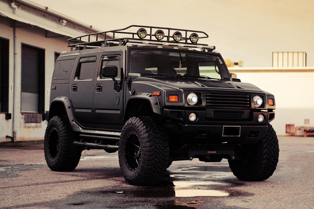 Hummer car