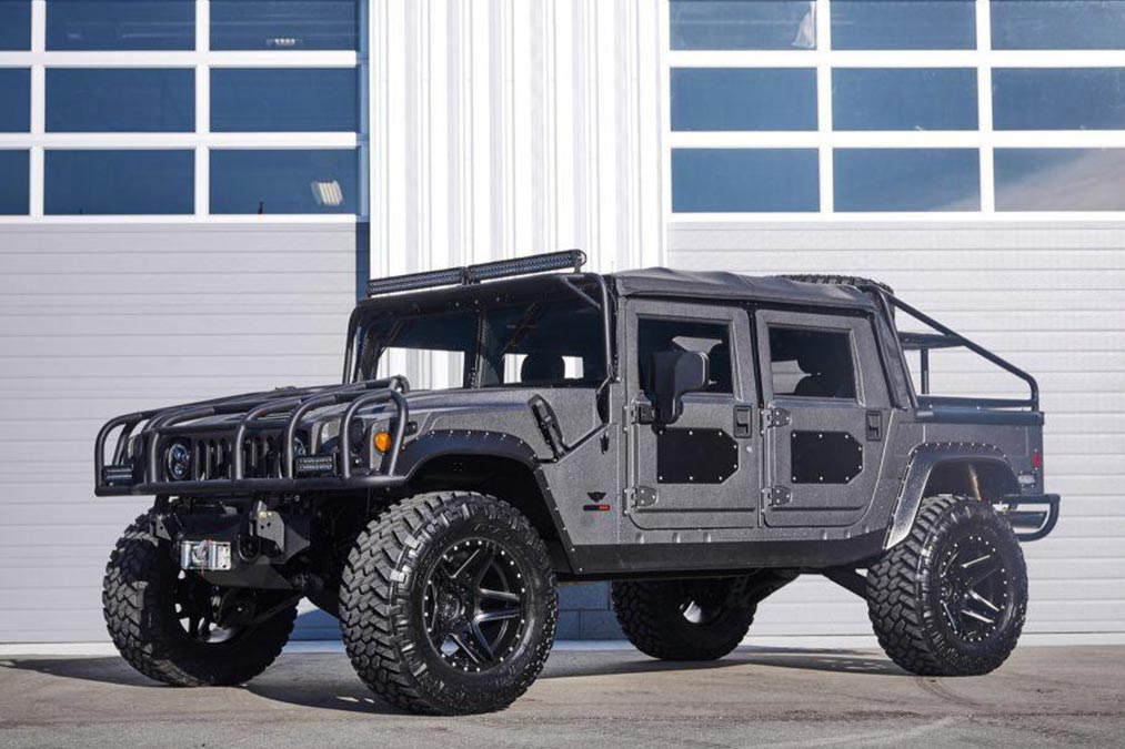 Hummer car
