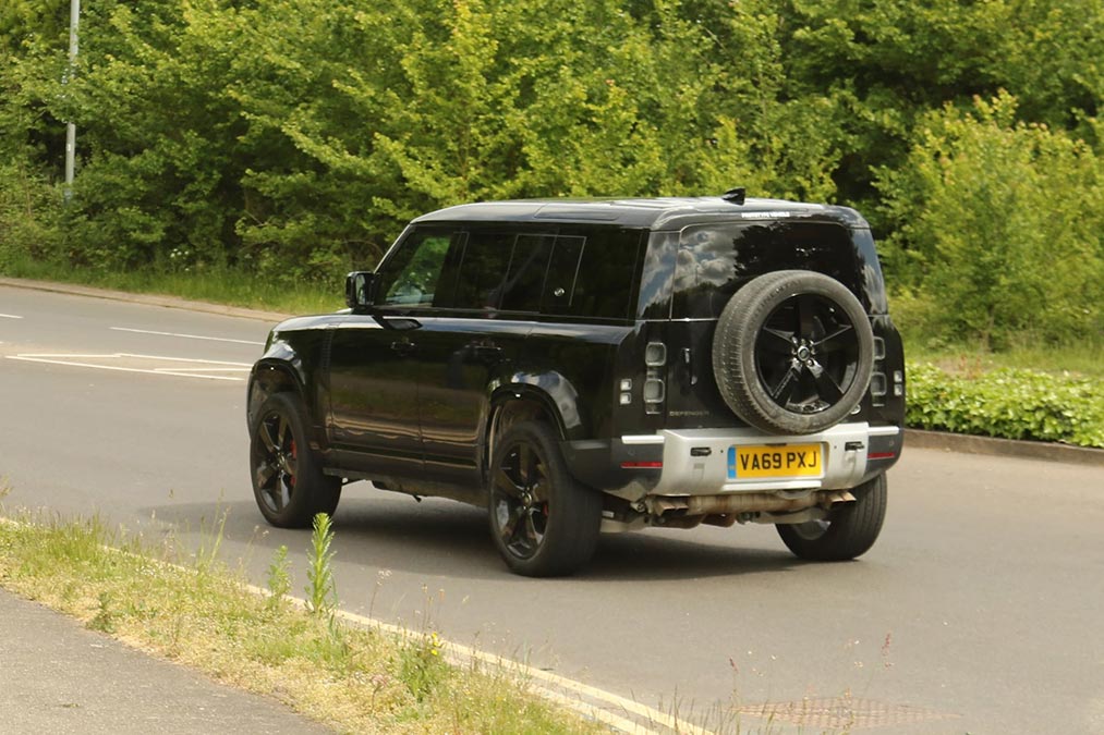 New Land Rover Defender V8